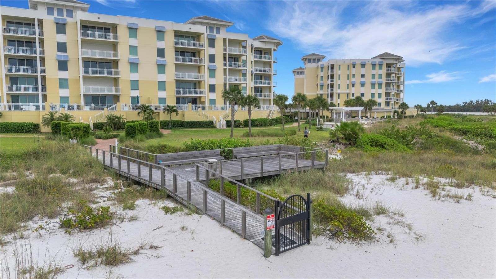 Condominium at 795 COLLANY RD #304, ST PETERSBURG, photo 23 of 79