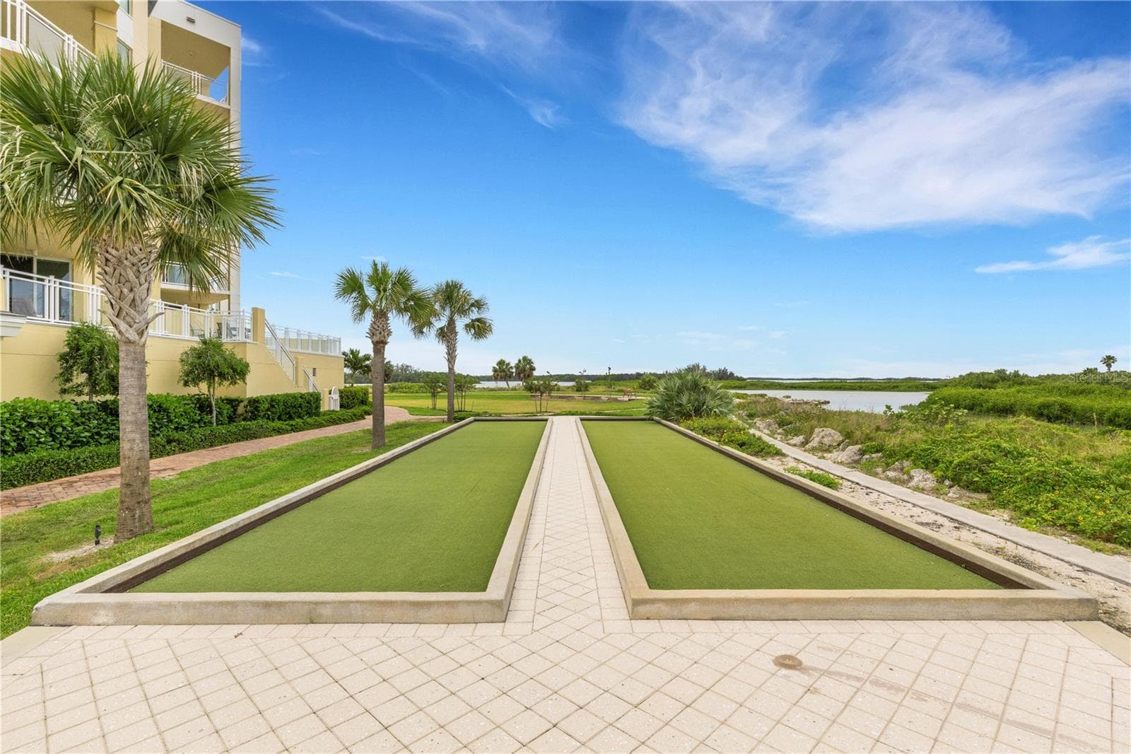 Condominium at 795 COLLANY RD #304, ST PETERSBURG, photo 38 of 79