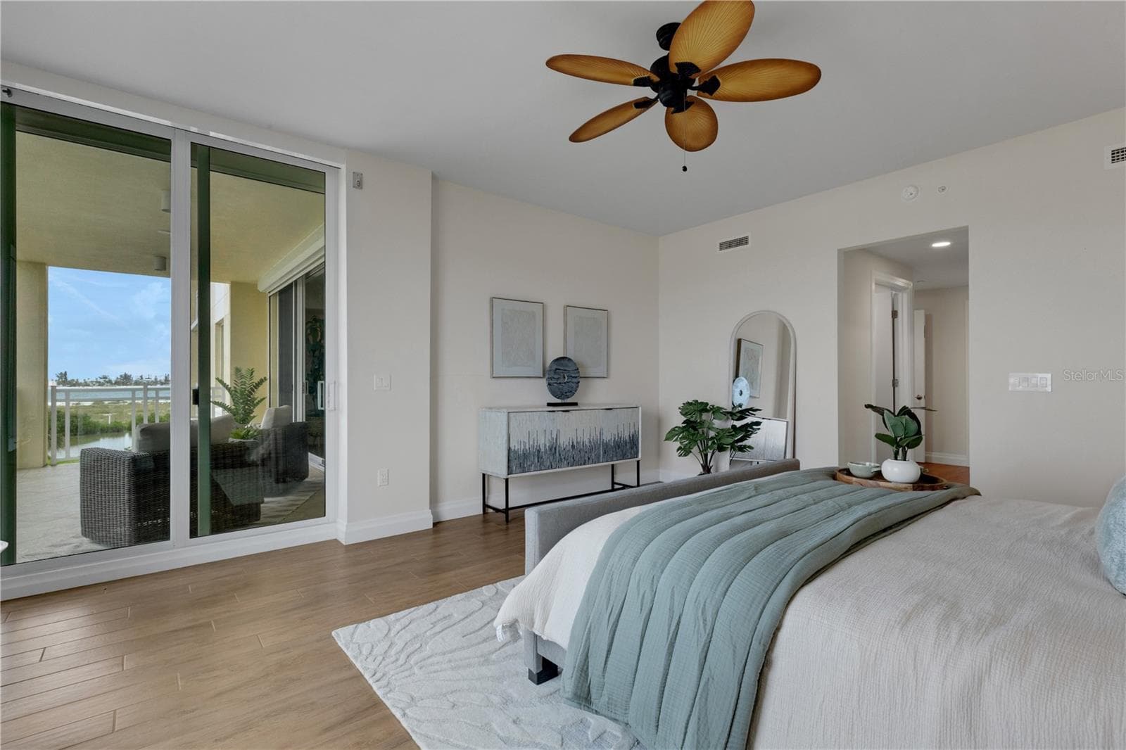 Condominium at 795 COLLANY RD #304, ST PETERSBURG, photo 43 of 79