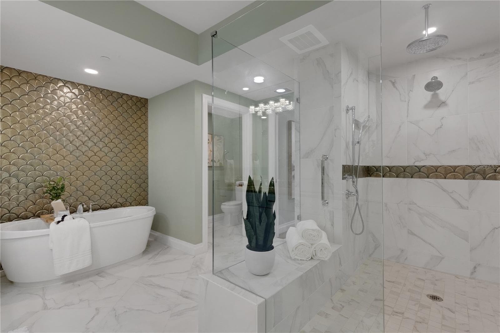 Condominium at 795 COLLANY RD #304, ST PETERSBURG, photo 49 of 79