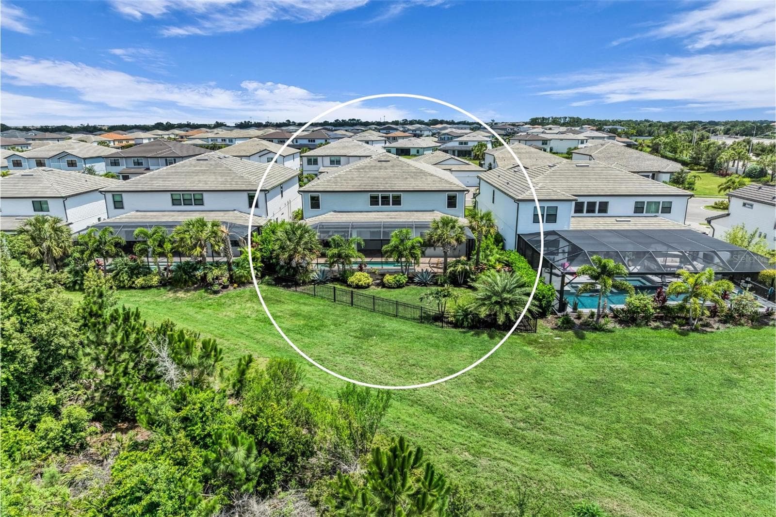 Fully fenced in yard on a private preserve homesite. - 16438 SLATE PL, LAKEWOOD RANCH