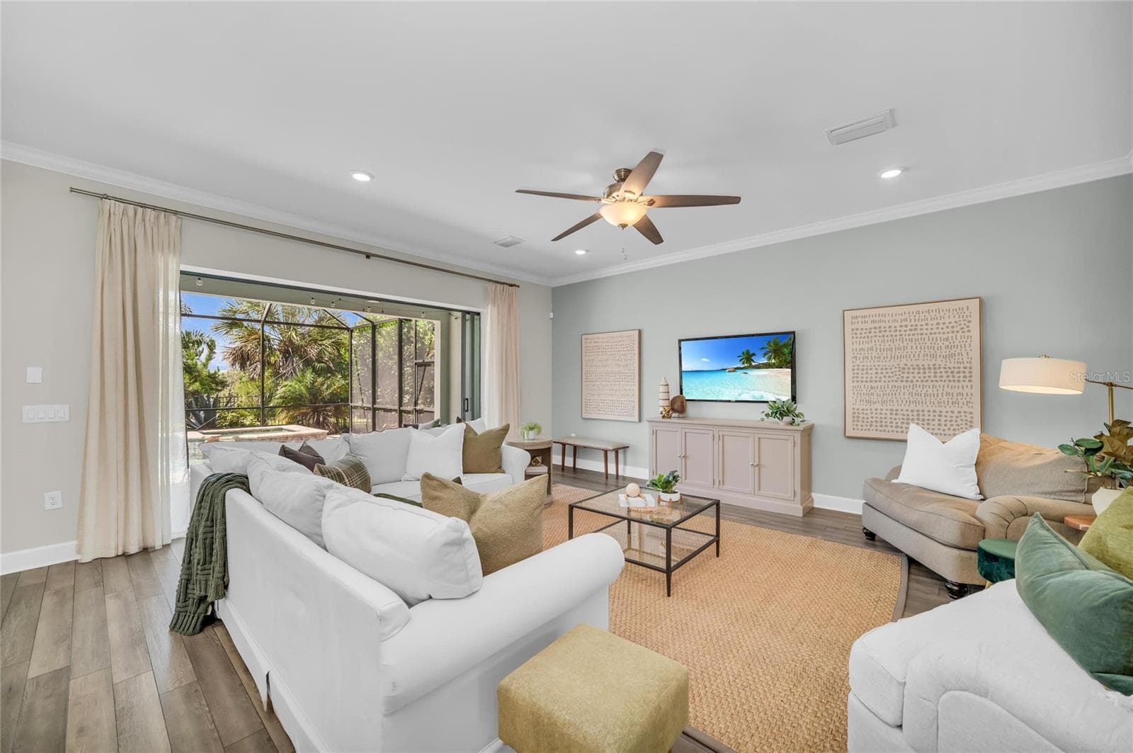 Single Family Residence at 16438 SLATE PL, LAKEWOOD RANCH, photo 16 of 62