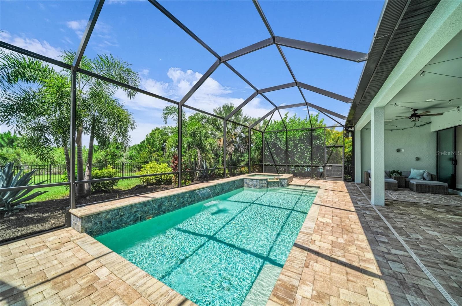 Single Family Residence at 16438 SLATE PL, LAKEWOOD RANCH, photo 20 of 62