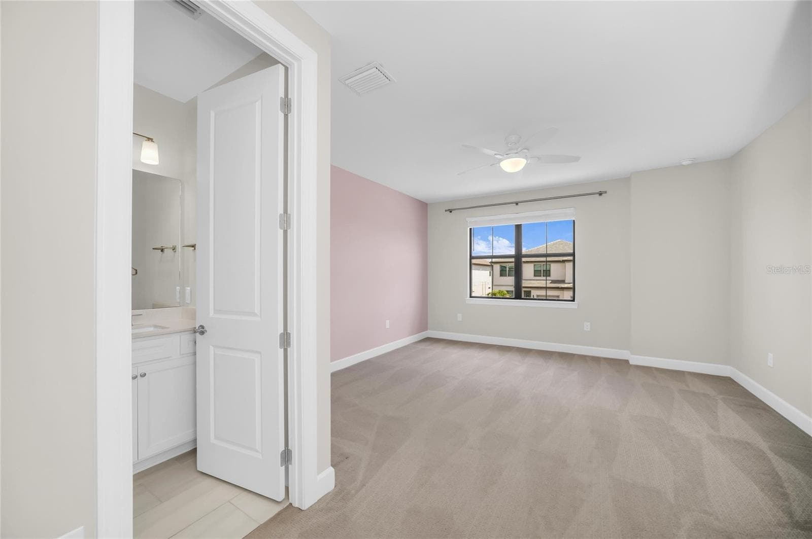 Bedroom 5 with en-suite bath (Second Floor) - 16438 SLATE PL, LAKEWOOD RANCH