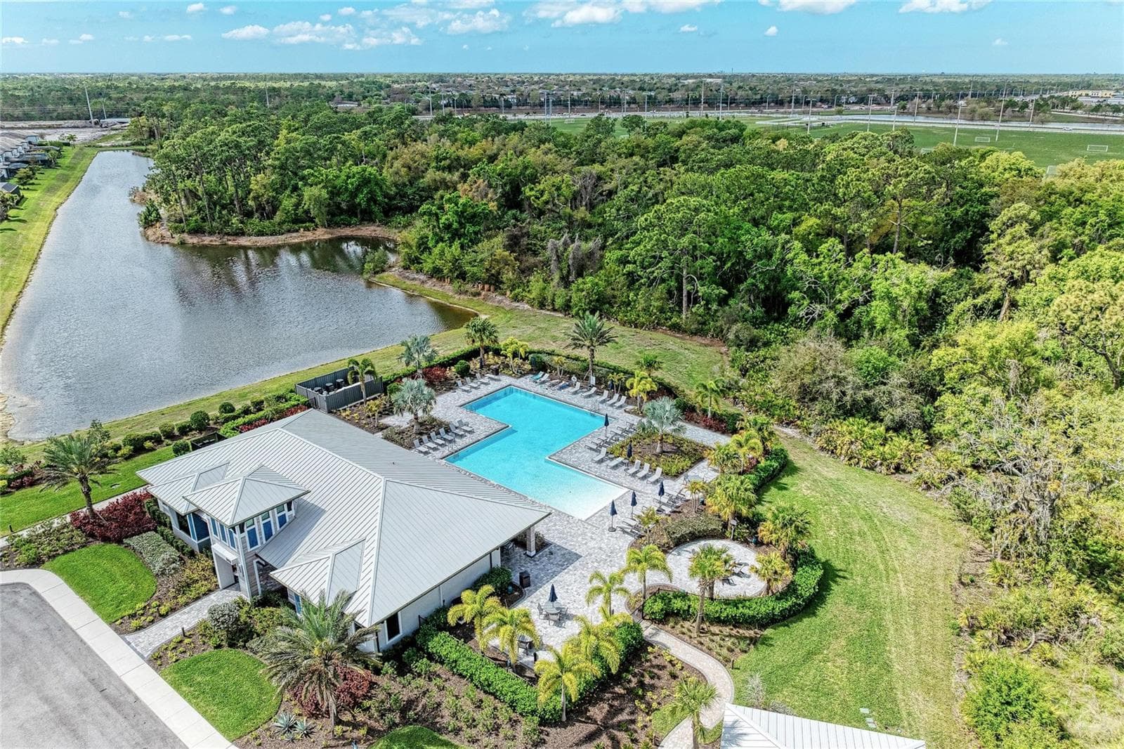 Community Amenities - 16438 SLATE PL, LAKEWOOD RANCH
