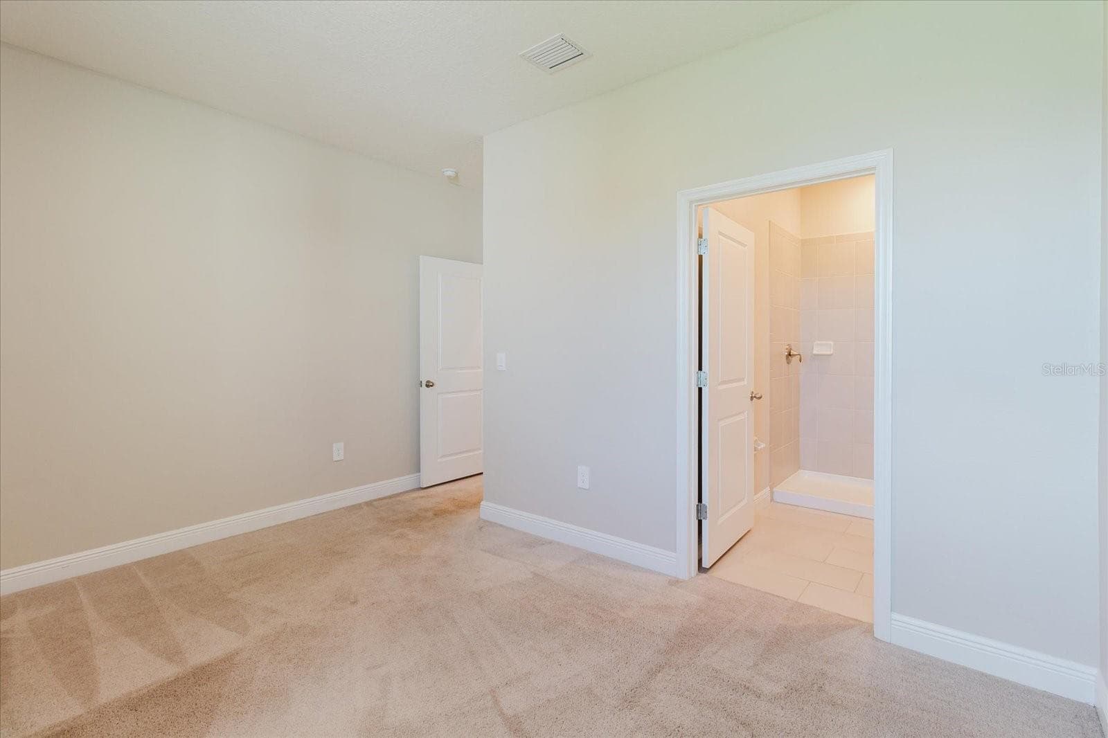 Single Family Residence at 16725 BARNWOOD PL, BRADENTON, photo 22 of 74
