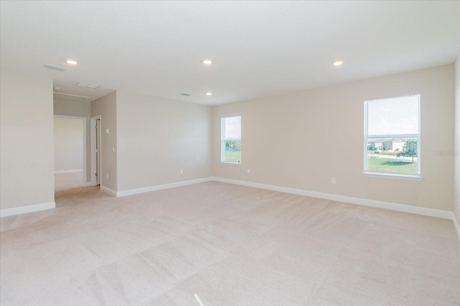 Single Family Residence at 16725 BARNWOOD PL, BRADENTON, photo 32 of 74