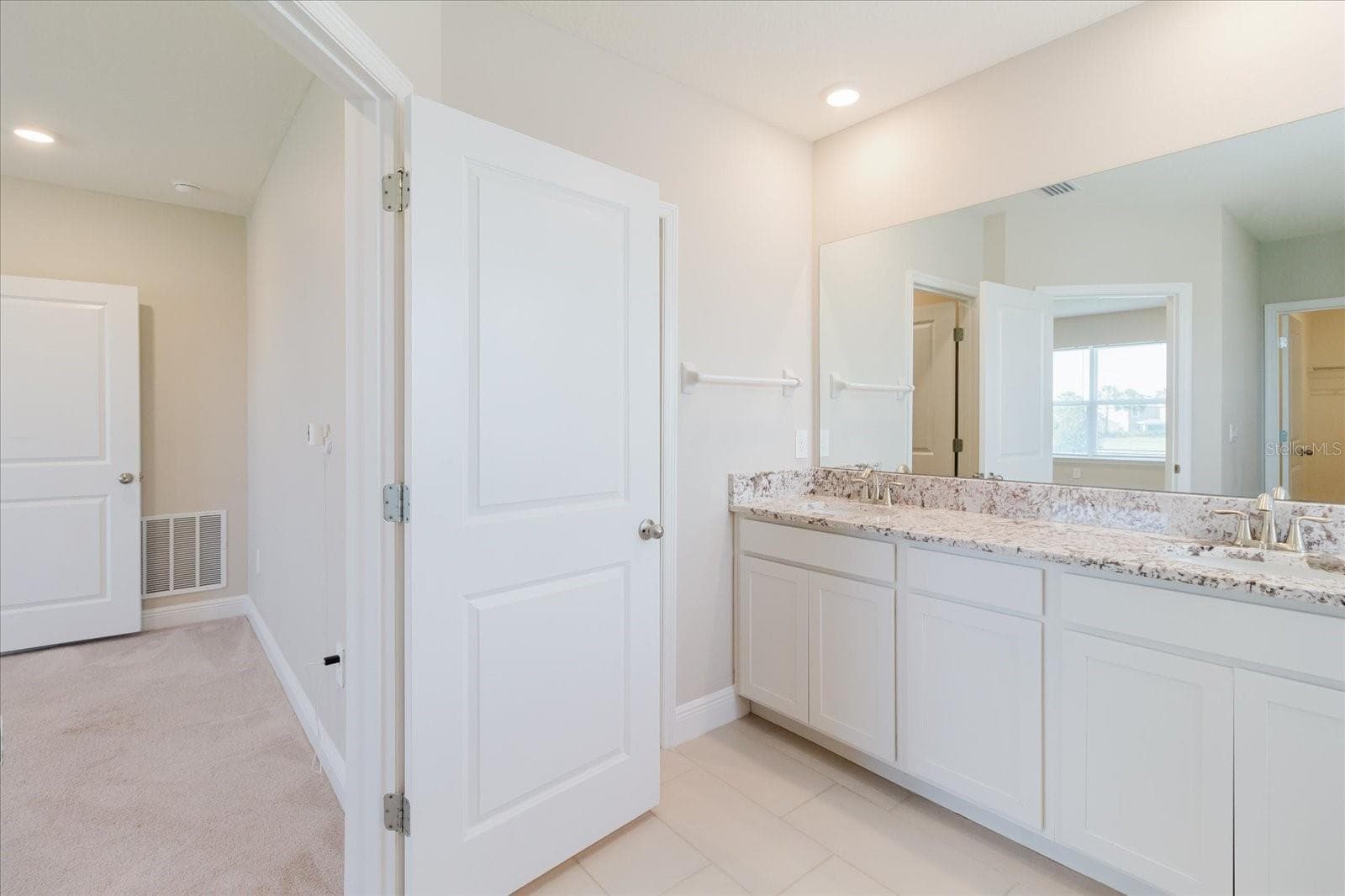 Single Family Residence at 16725 BARNWOOD PL, BRADENTON, photo 42 of 74