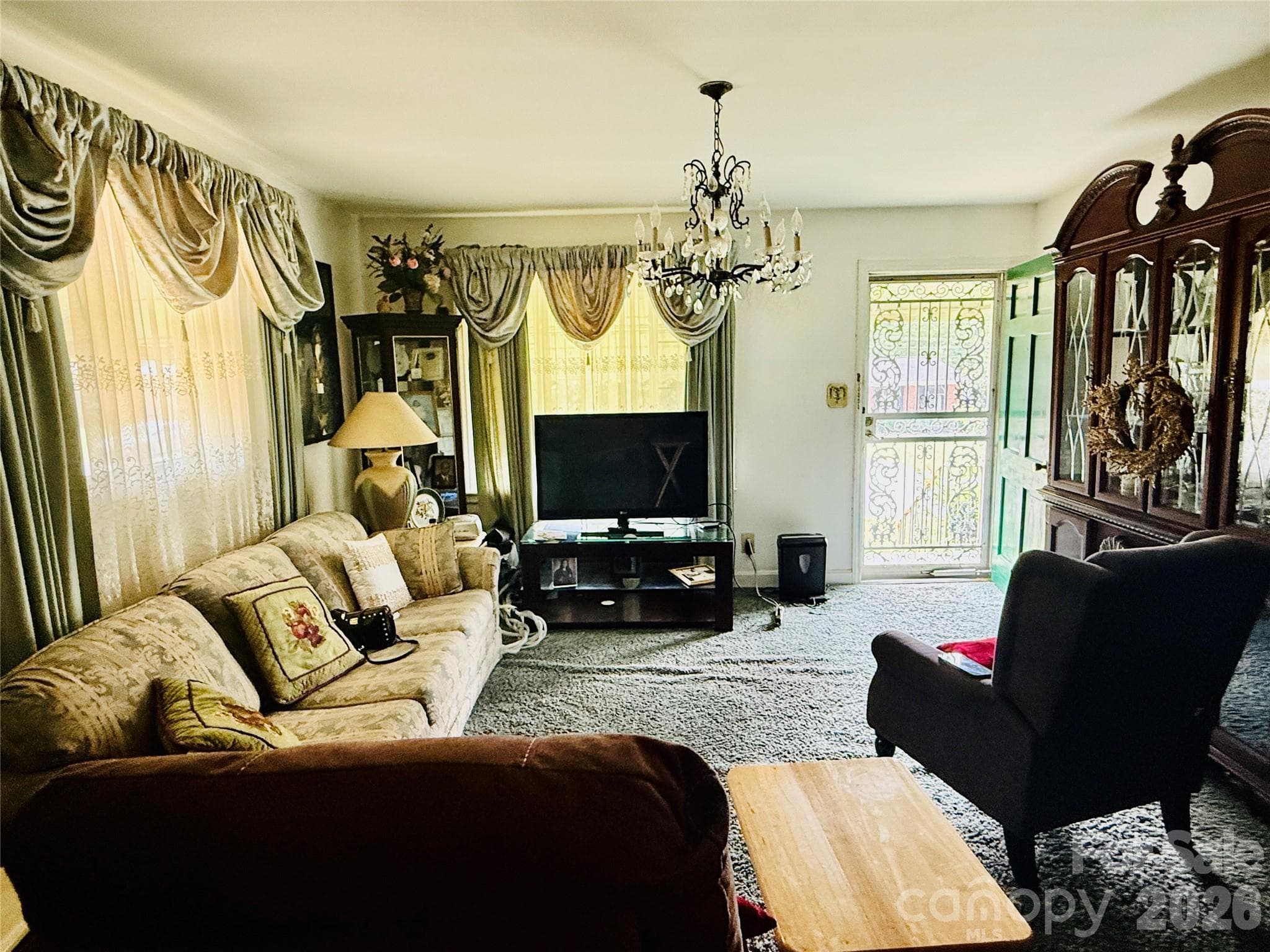 Living Room - 4410 Birkdale Drive, Charlotte