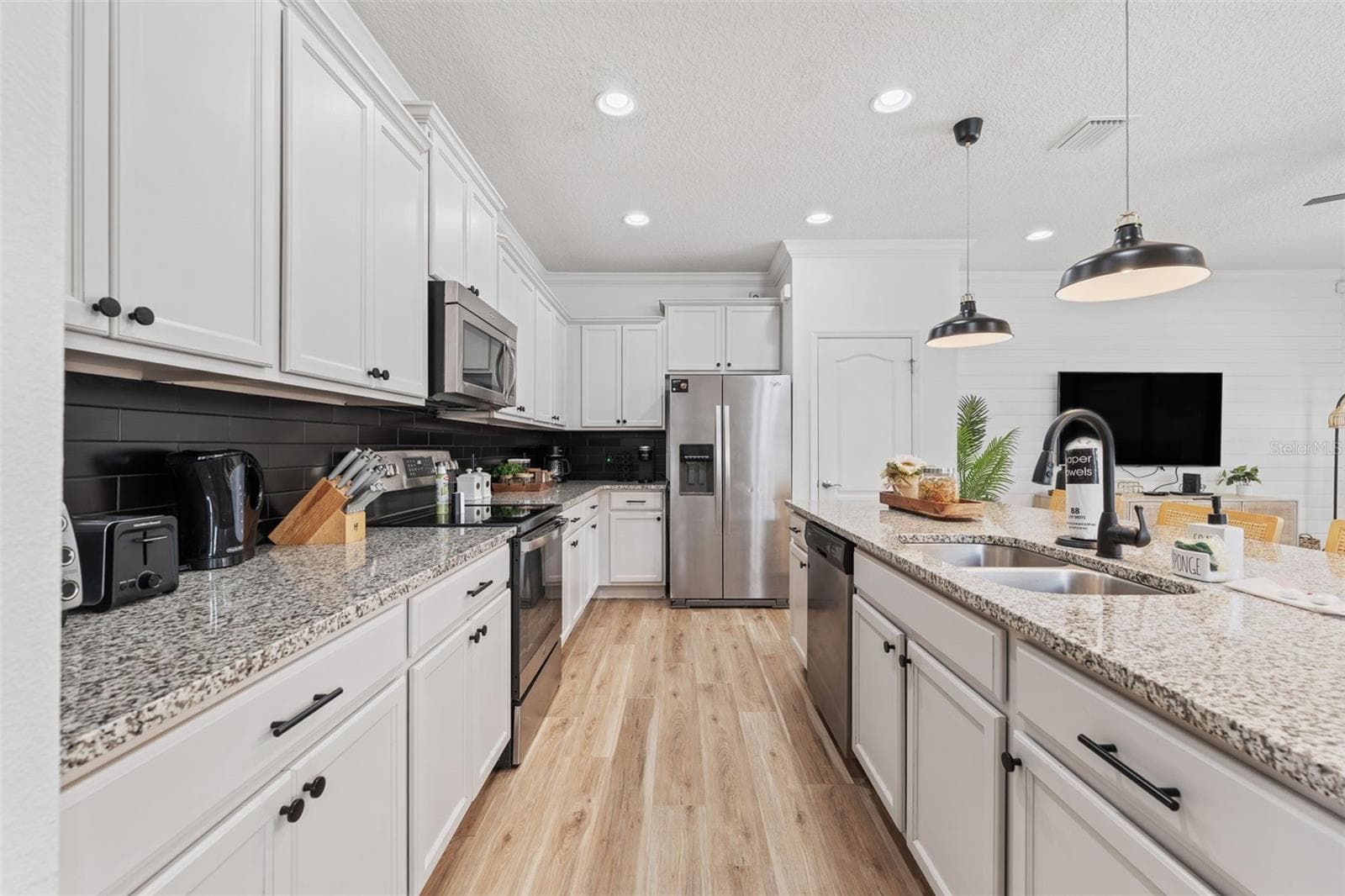 Townhouse at 1974 MAJORCA DR, KISSIMMEE, photo 14 of 47