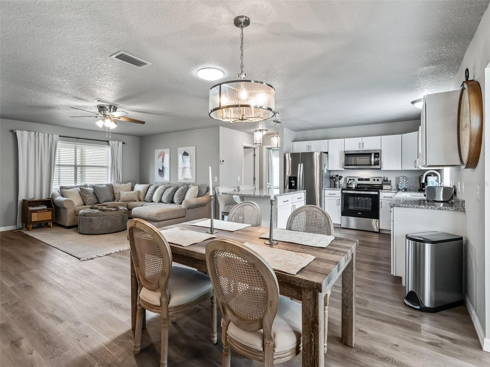 Single Family Residence at 321 SAN MARINO DR, THE VILLAGES, photo 11 of 43