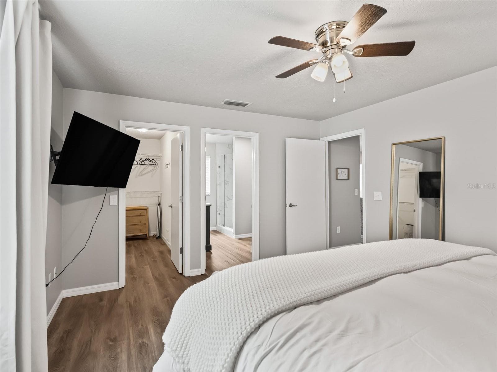 Primary Bedroom - 321 SAN MARINO DR, THE VILLAGES
