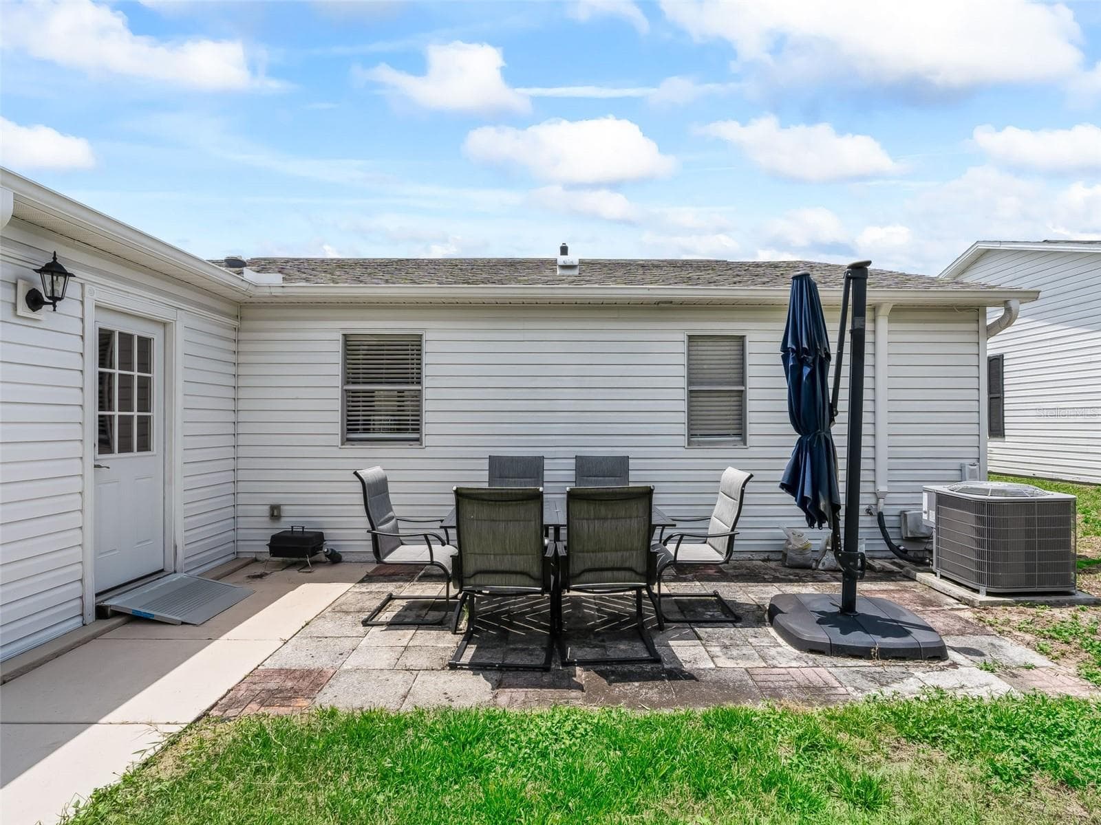 Single Family Residence at 321 SAN MARINO DR, THE VILLAGES, photo 33 of 43
