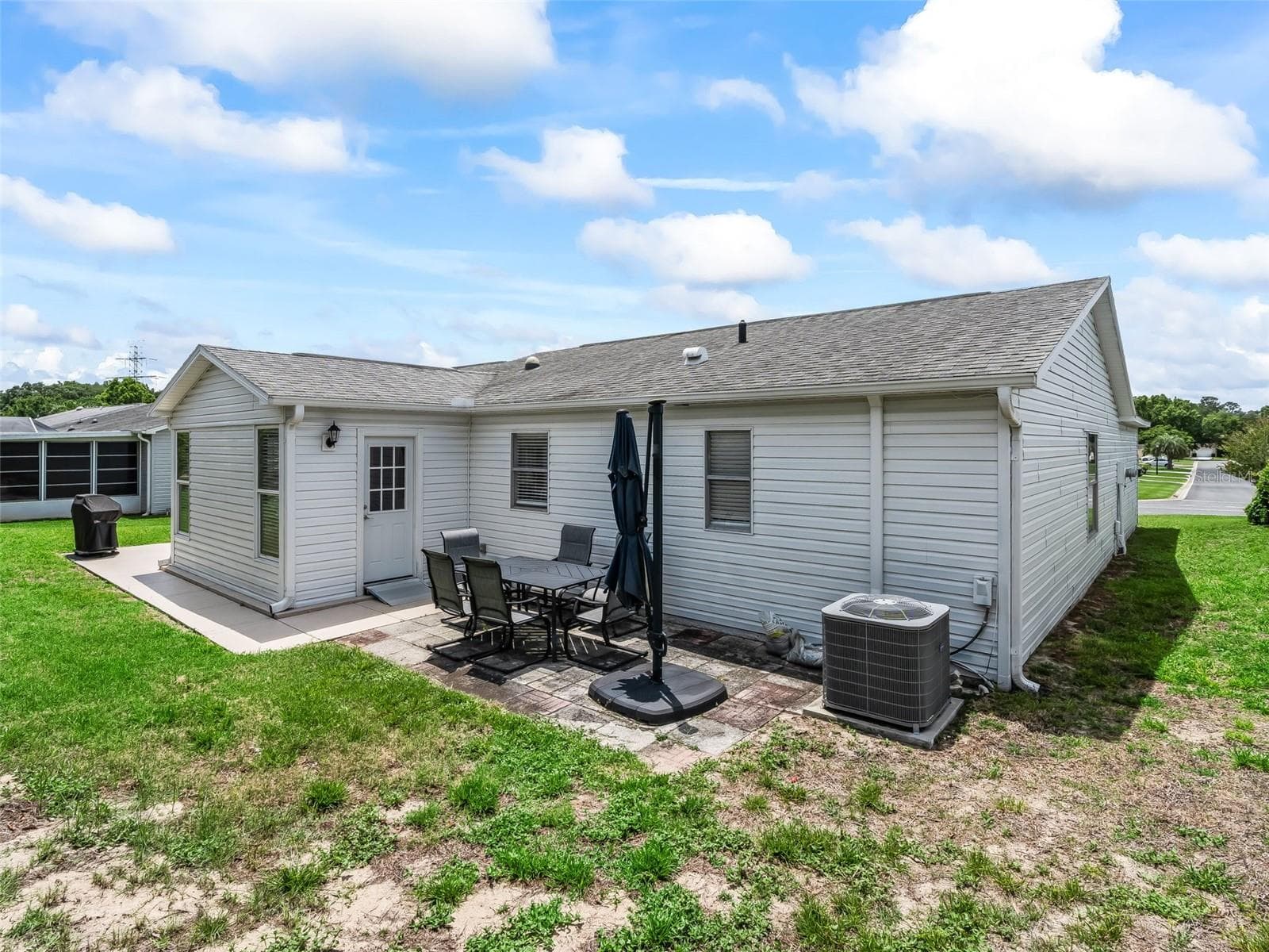 Single Family Residence at 321 SAN MARINO DR, THE VILLAGES, photo 34 of 43