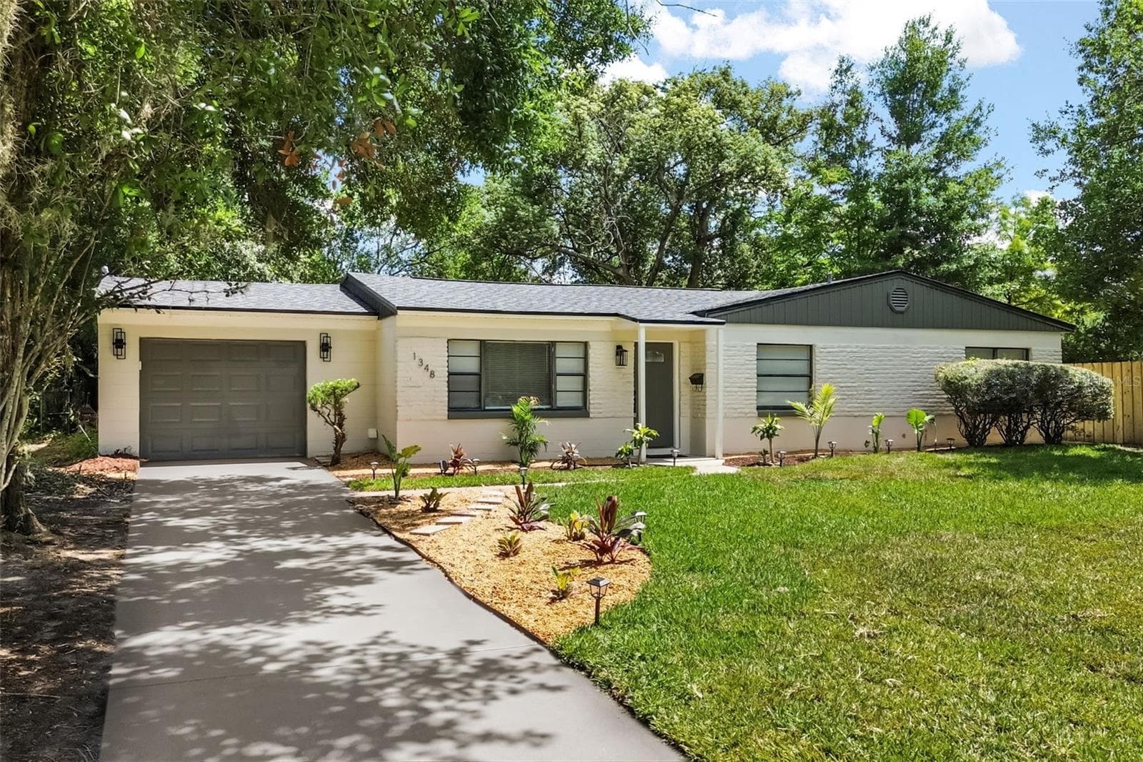 1348 RADCLYFFE RD