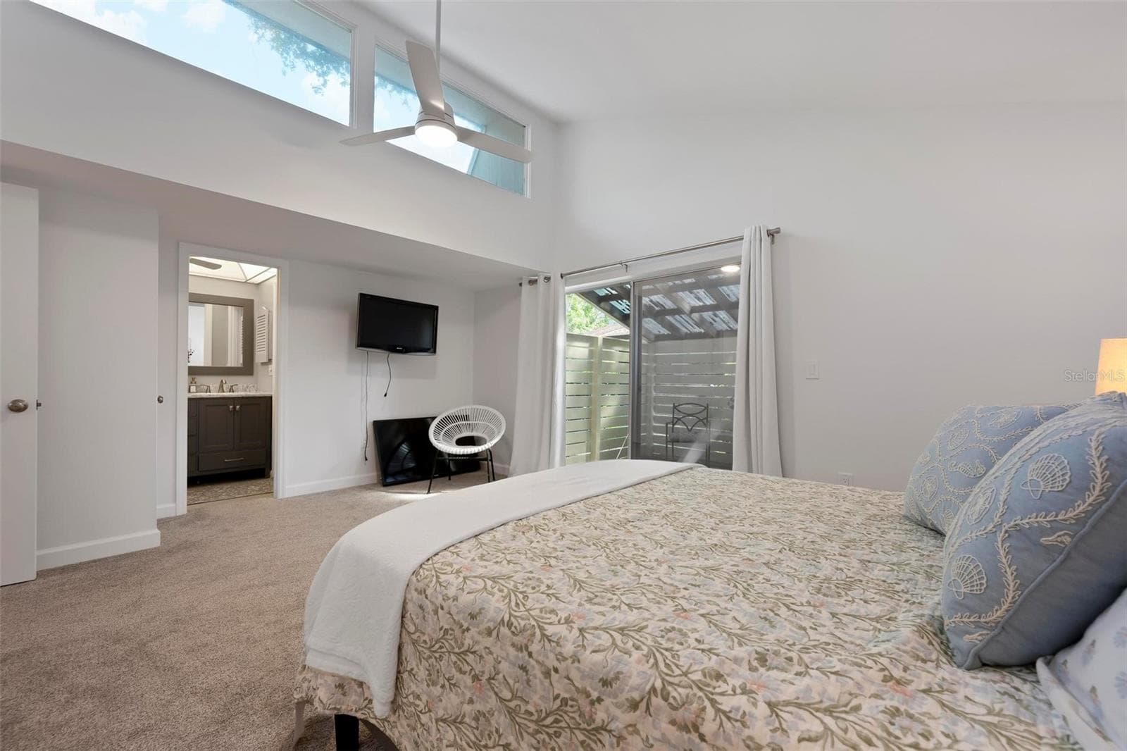 Villa at 2227 CIRCLEWOOD DR #52, SARASOTA, photo 16 of 23