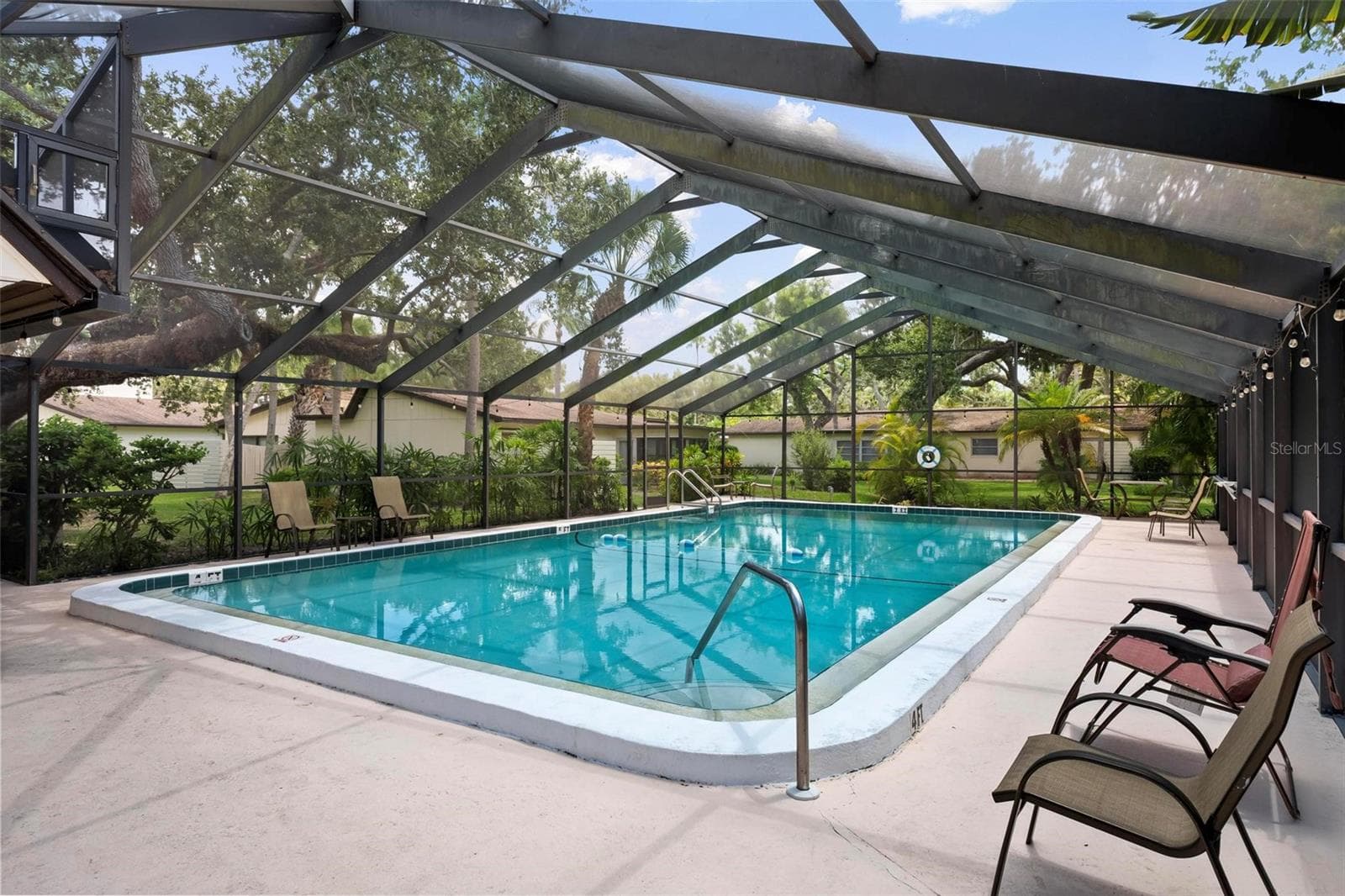 Villa at 2227 CIRCLEWOOD DR #52, SARASOTA, photo 22 of 23