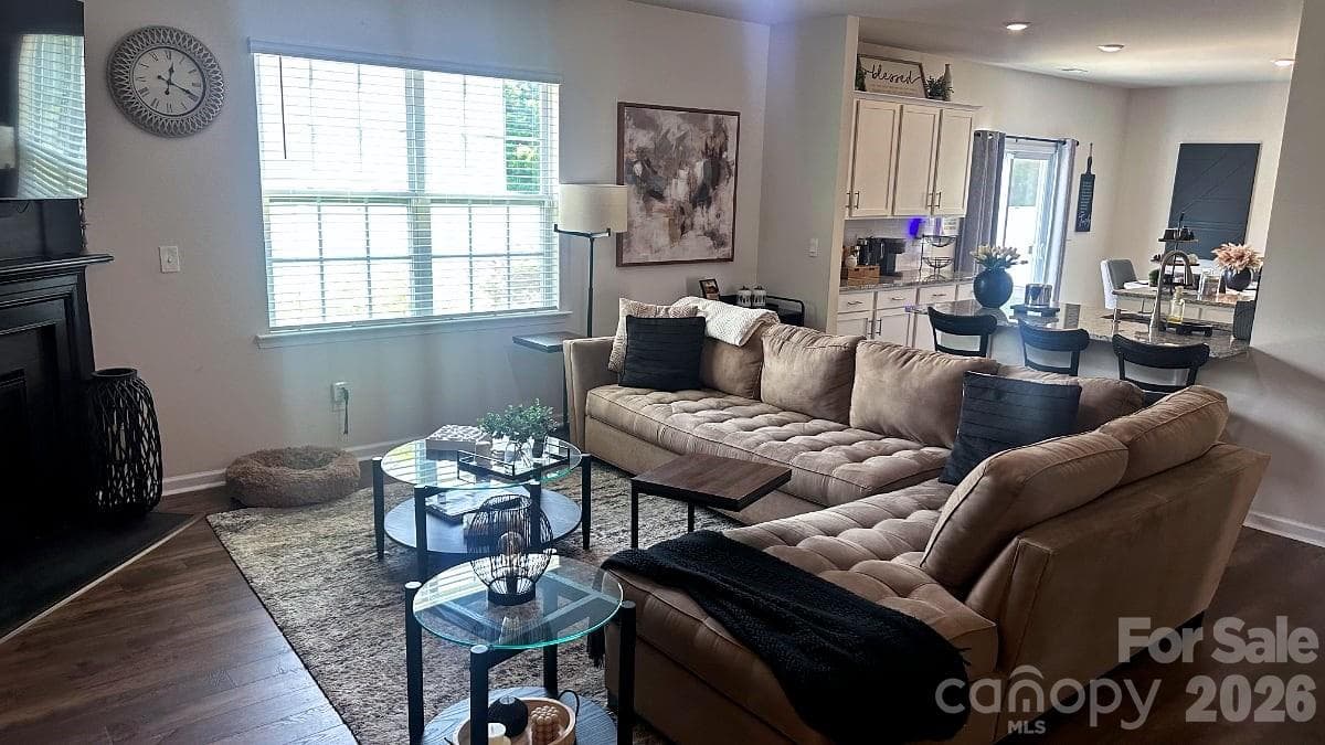 Single Family Residence at 2005 Mariah Glen Court, Charlotte, photo 13 of 36