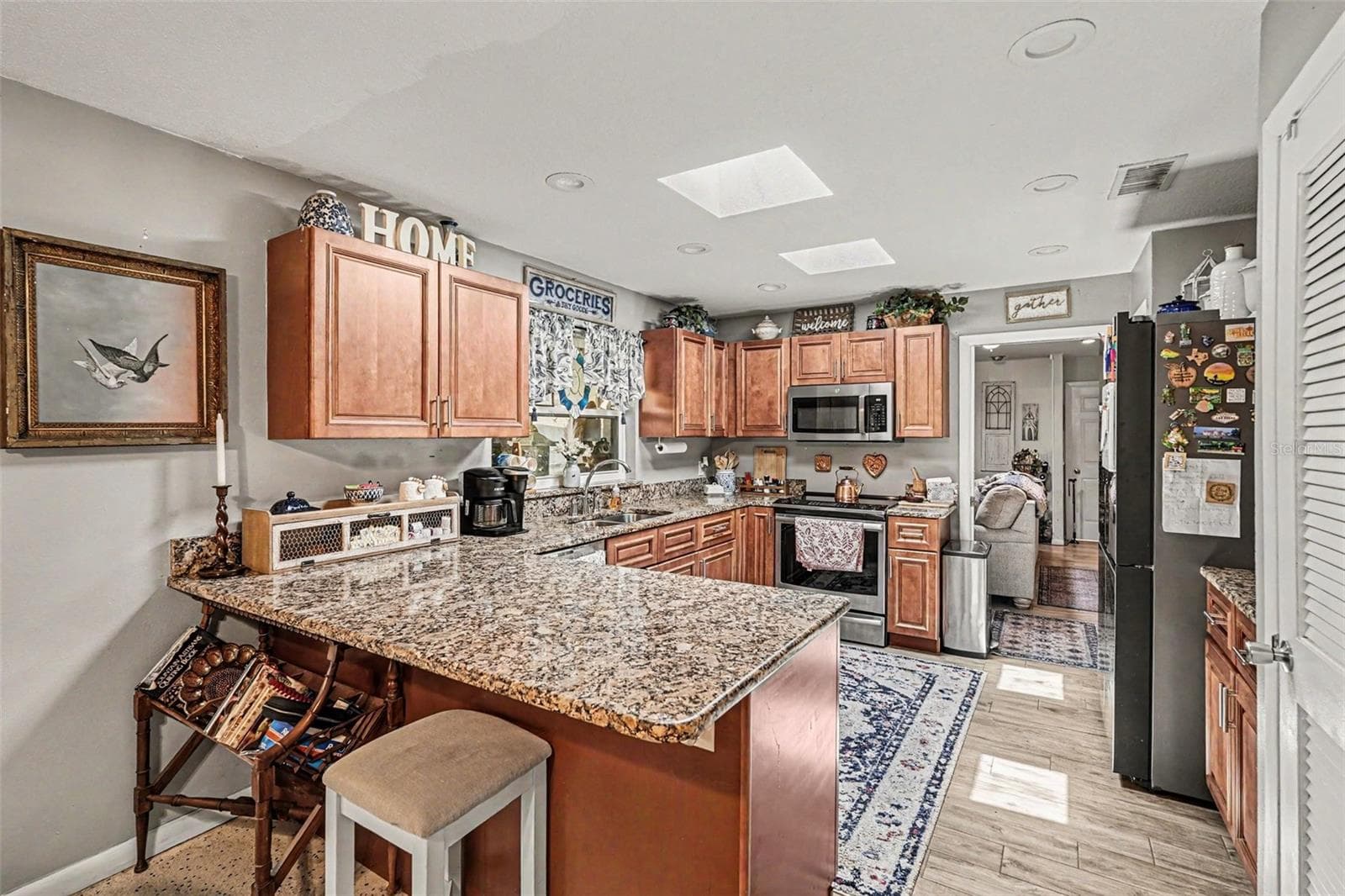 kitchen - 3100 SAUNDERS PL, TITUSVILLE