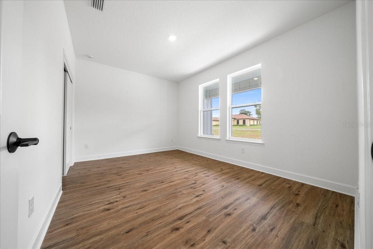 Single Family Residence at 10325 DOTTED WREN AVE, WEEKI WACHEE, photo 5 of 63