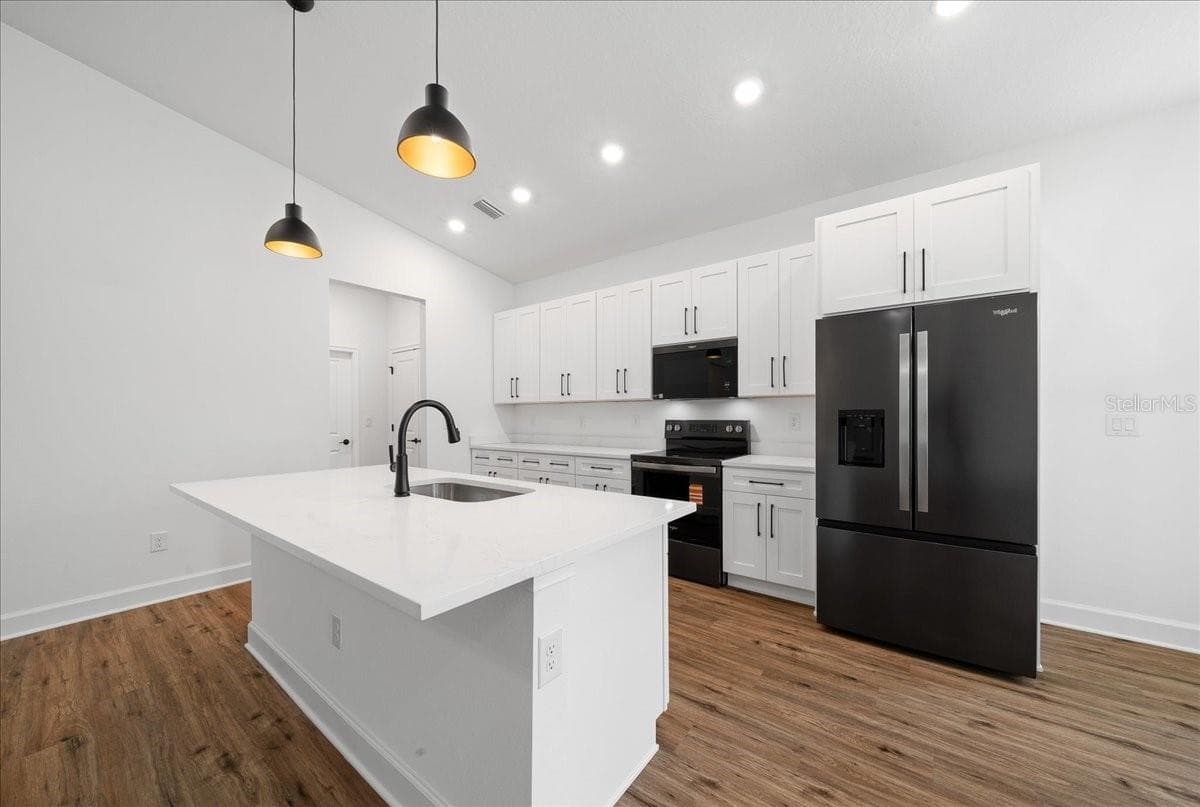 Single Family Residence at 10325 DOTTED WREN AVE, WEEKI WACHEE, photo 19 of 63