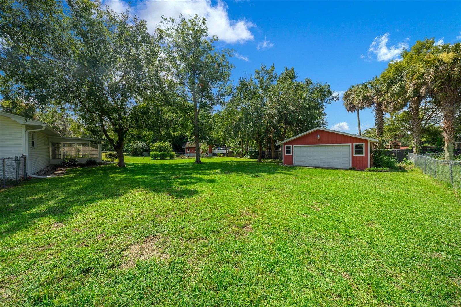Garage - 130 SW 69TH ST, OCALA