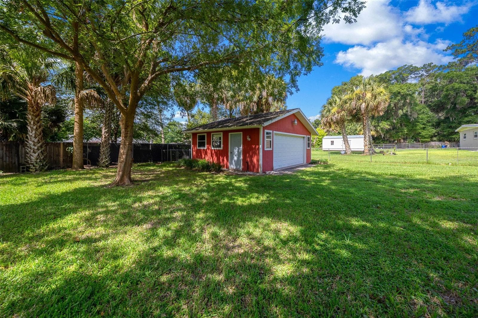 Garage - 130 SW 69TH ST, OCALA