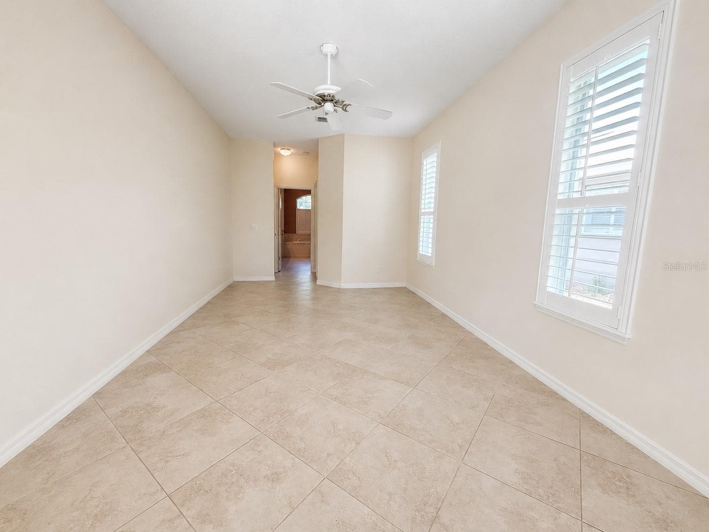 Master bedroom with ceramic tile - 8032 PINE HOLLOW DR, MOUNT DORA