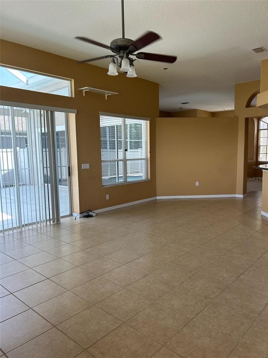 Single Family Residence at 210 ROSANA DR, BRANDON, photo 9 of 11