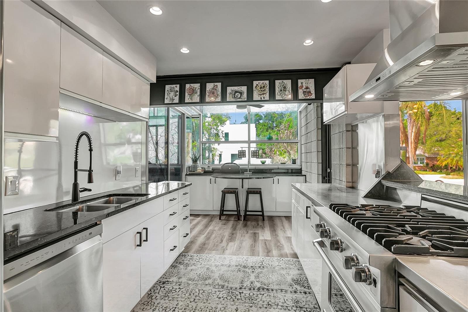 Single Family Residence at 312 S RIVERHILLS DR, TAMPA, photo 28 of 100