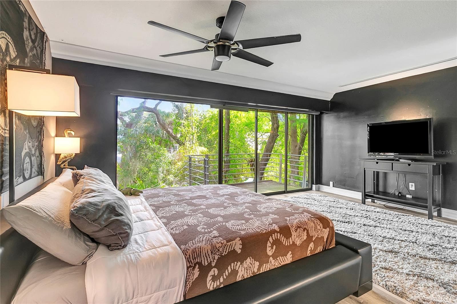 Single Family Residence at 312 S RIVERHILLS DR, TAMPA, photo 74 of 100