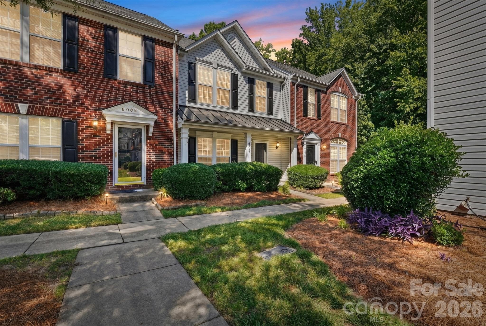 Townhouse at Matthews, photo 3 of 23