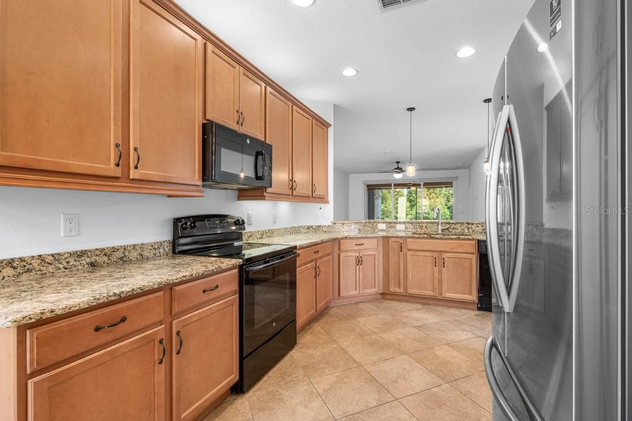 Kitchen - 15665 AURORA LAKE CIR, WIMAUMA