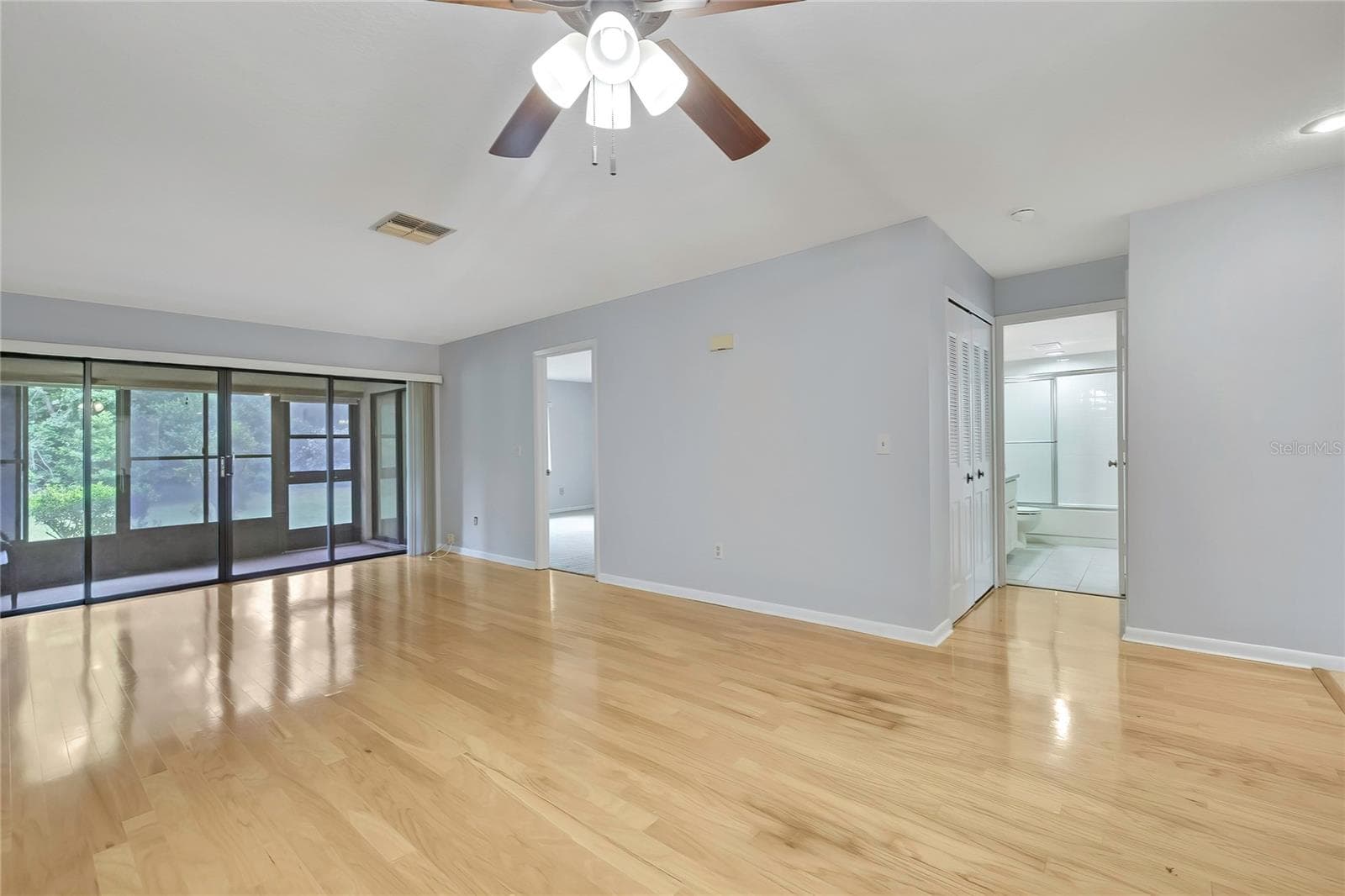Condominium at 63 DOUGLAS ST #11, HOMOSASSA, photo 10 of 43