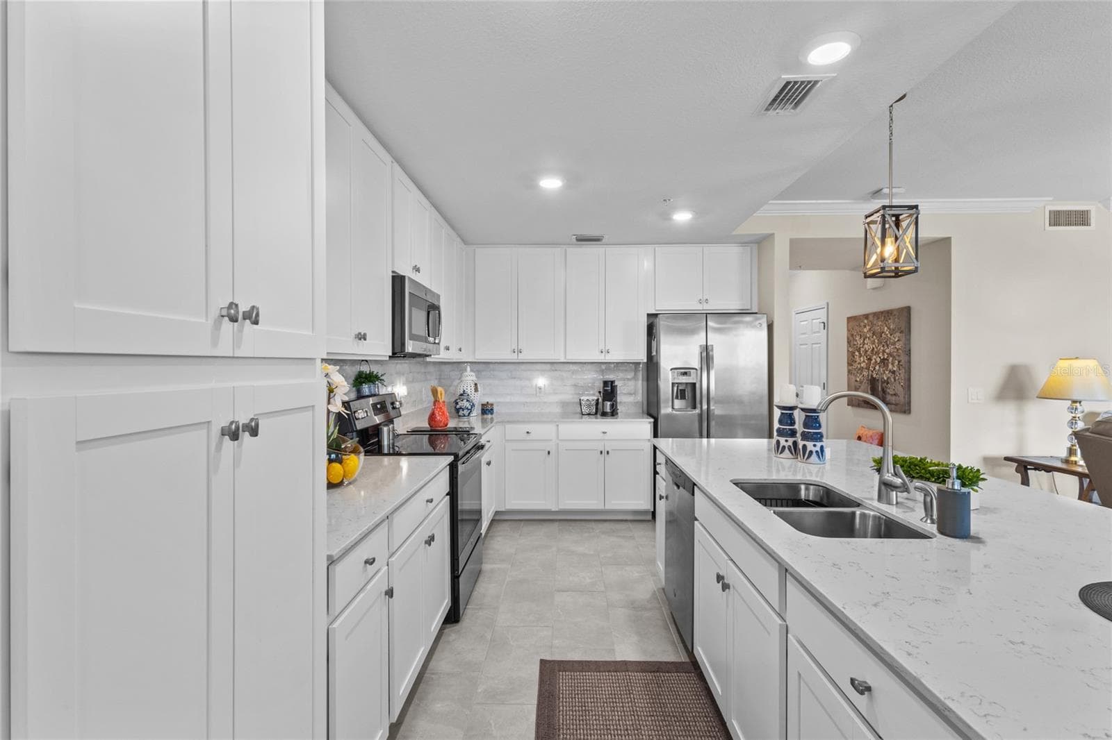 Condominium at 17626 GAWTHROP DR #202, BRADENTON, photo 15 of 50