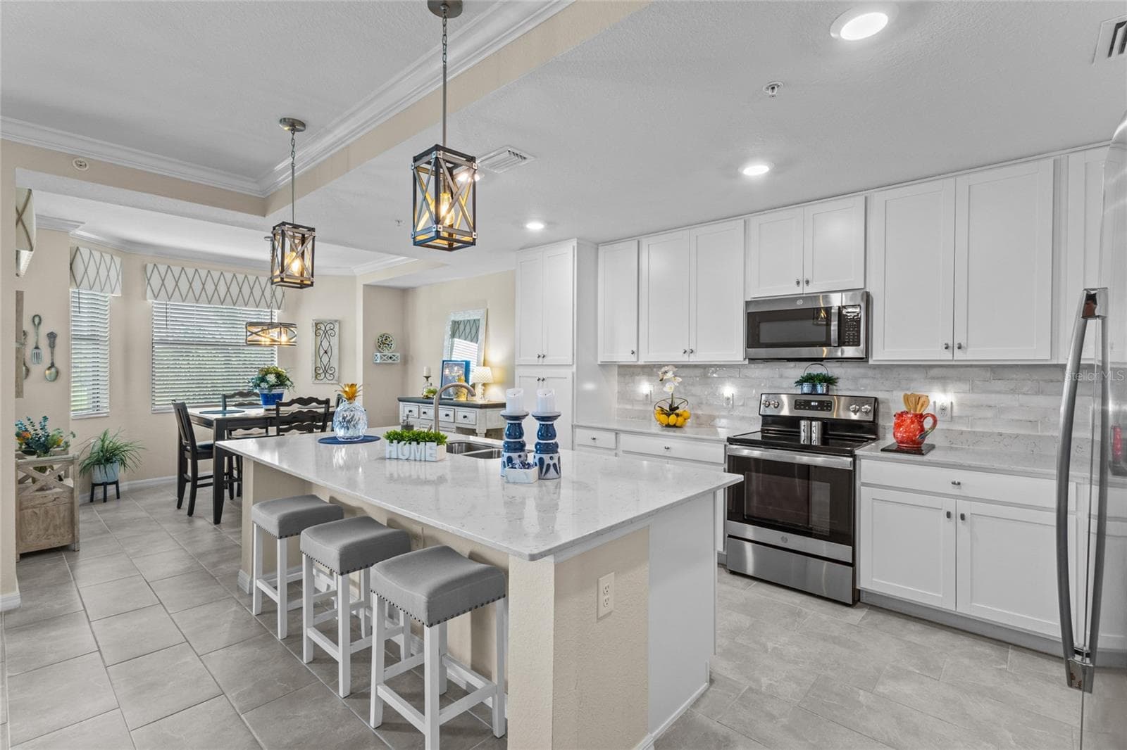 Condominium at 17626 GAWTHROP DR #202, BRADENTON, photo 17 of 50