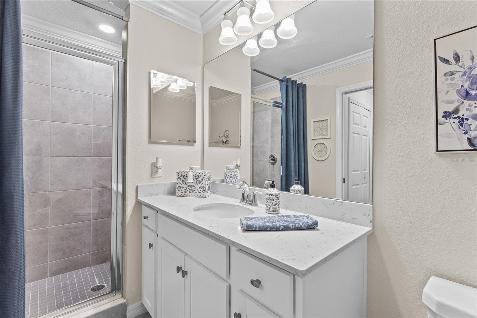 Condominium at 17626 GAWTHROP DR #202, BRADENTON, photo 23 of 50
