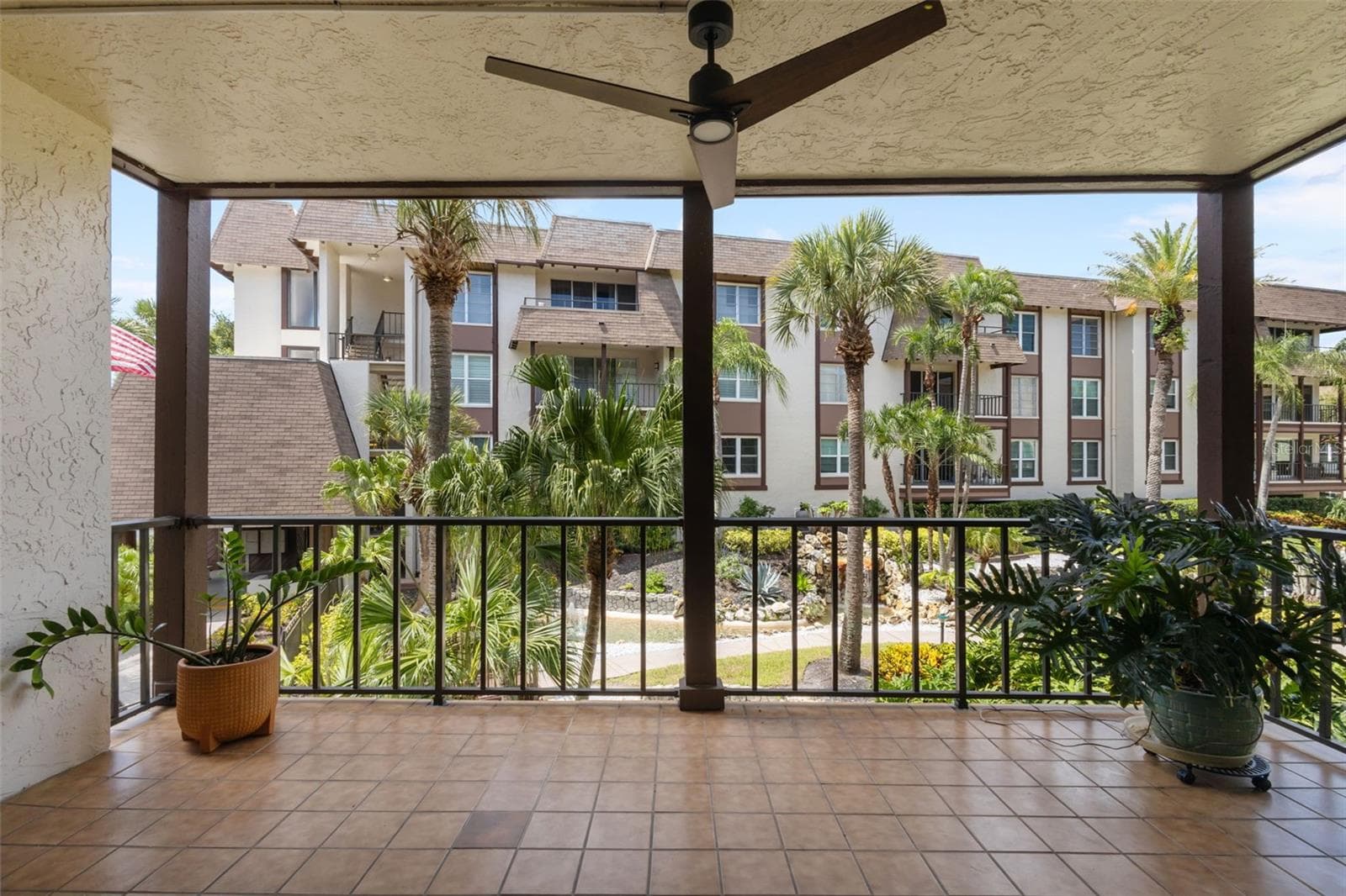 Condominium at 3021 COUNTRYSIDE BLVD #21A, CLEARWATER, photo 21 of 32