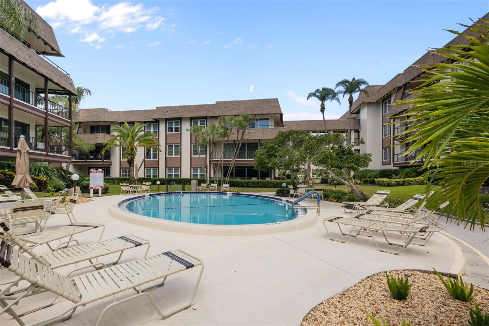 Condominium at 3021 COUNTRYSIDE BLVD #21A, CLEARWATER, photo 27 of 32