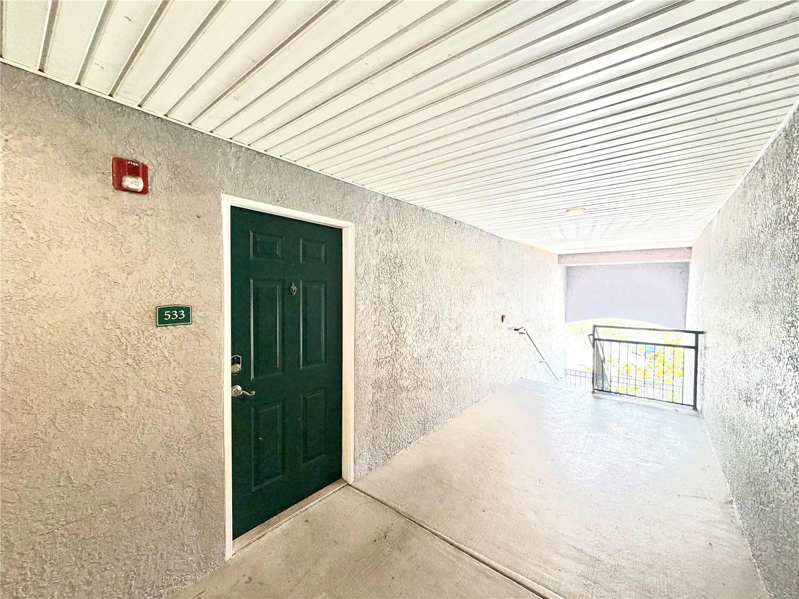 Condominium at 18001 RICHMOND PLACE DR #533, TAMPA, photo 2 of 23