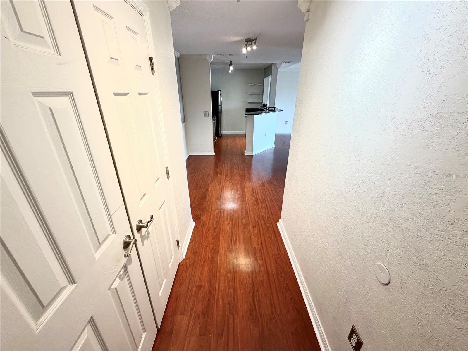 Condominium at 18001 RICHMOND PLACE DR #533, TAMPA, photo 3 of 23