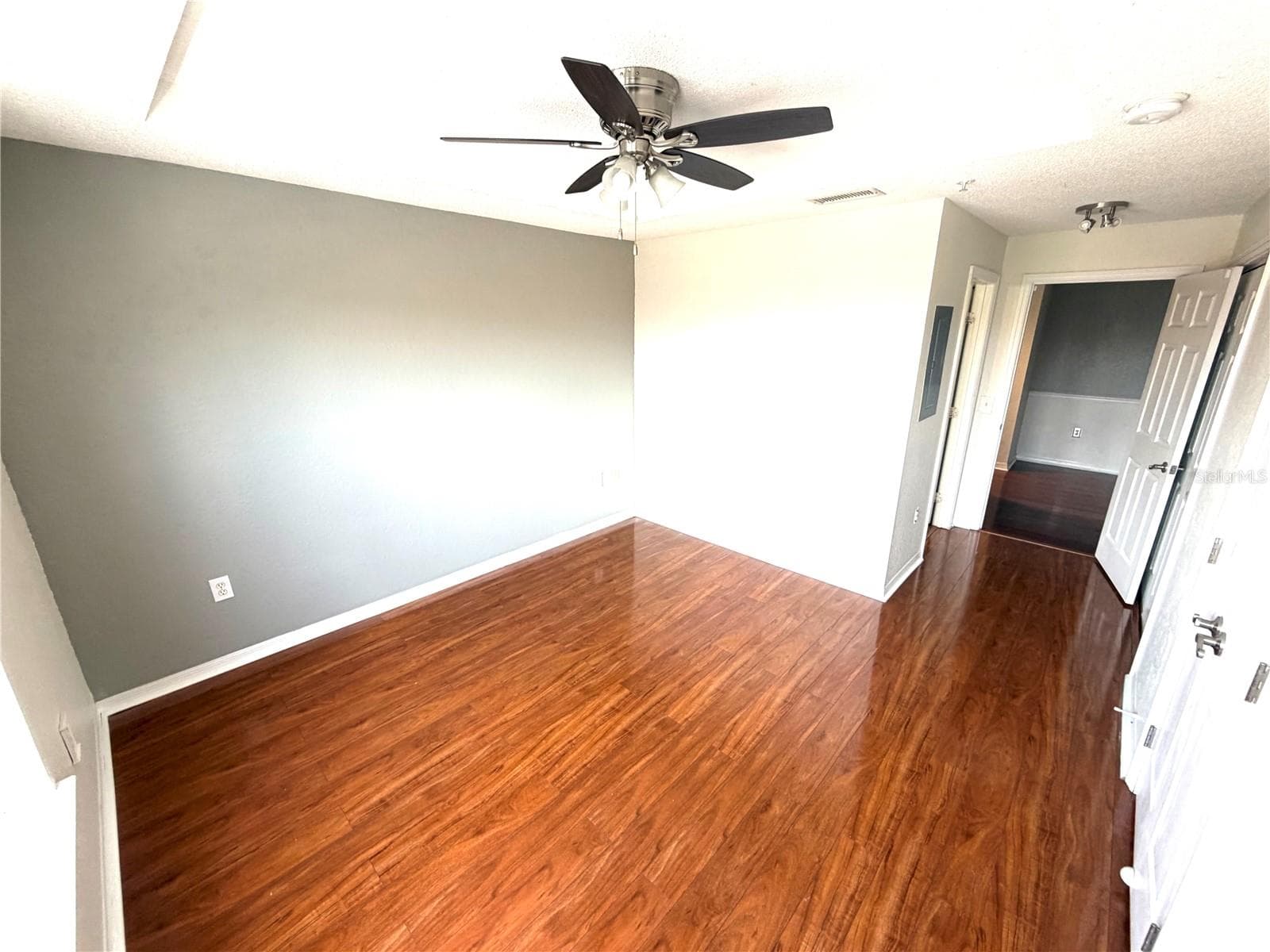 Condominium at 18001 RICHMOND PLACE DR #533, TAMPA, photo 12 of 23