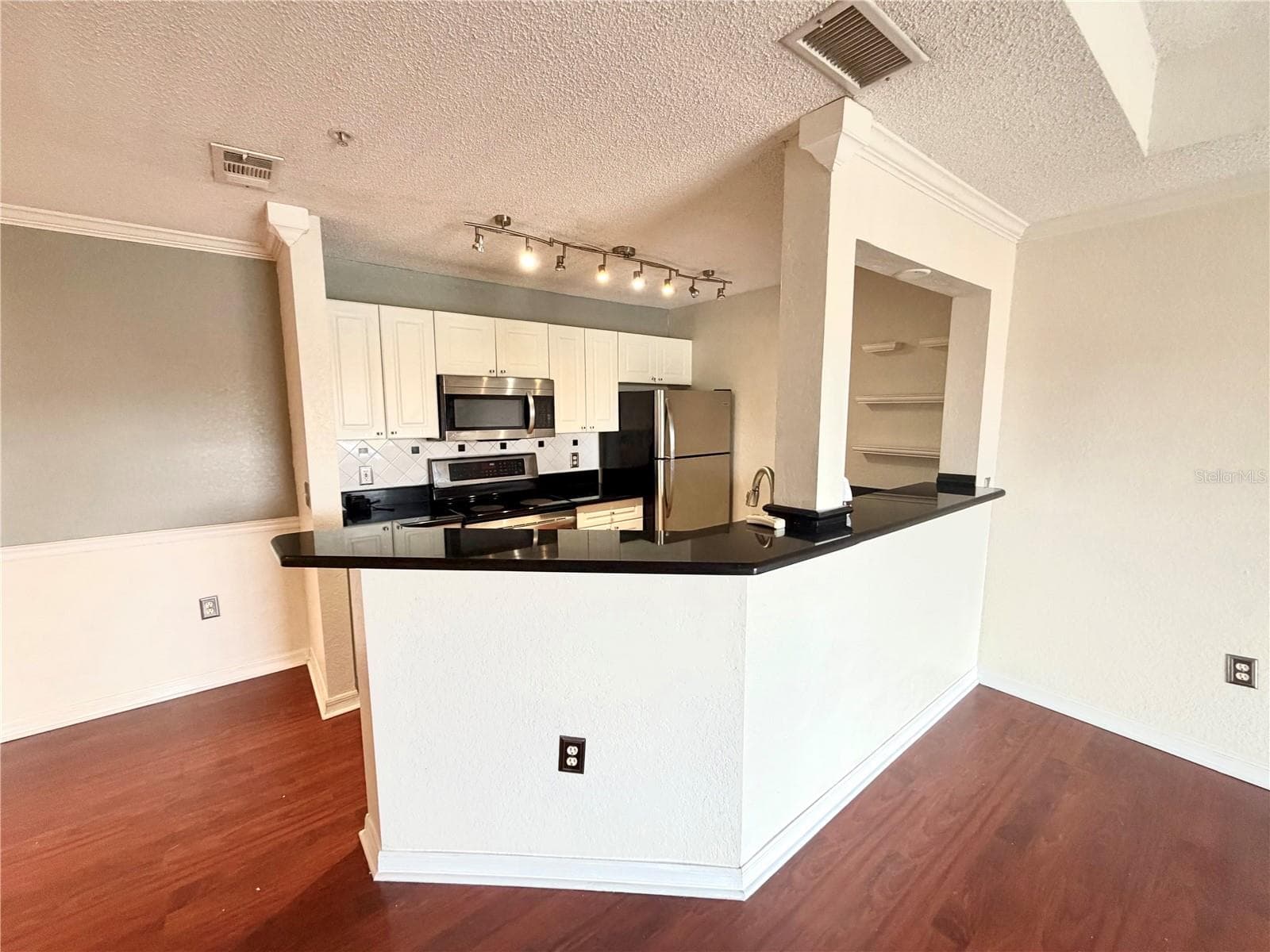 Condominium at 18001 RICHMOND PLACE DR #533, TAMPA, photo 17 of 23