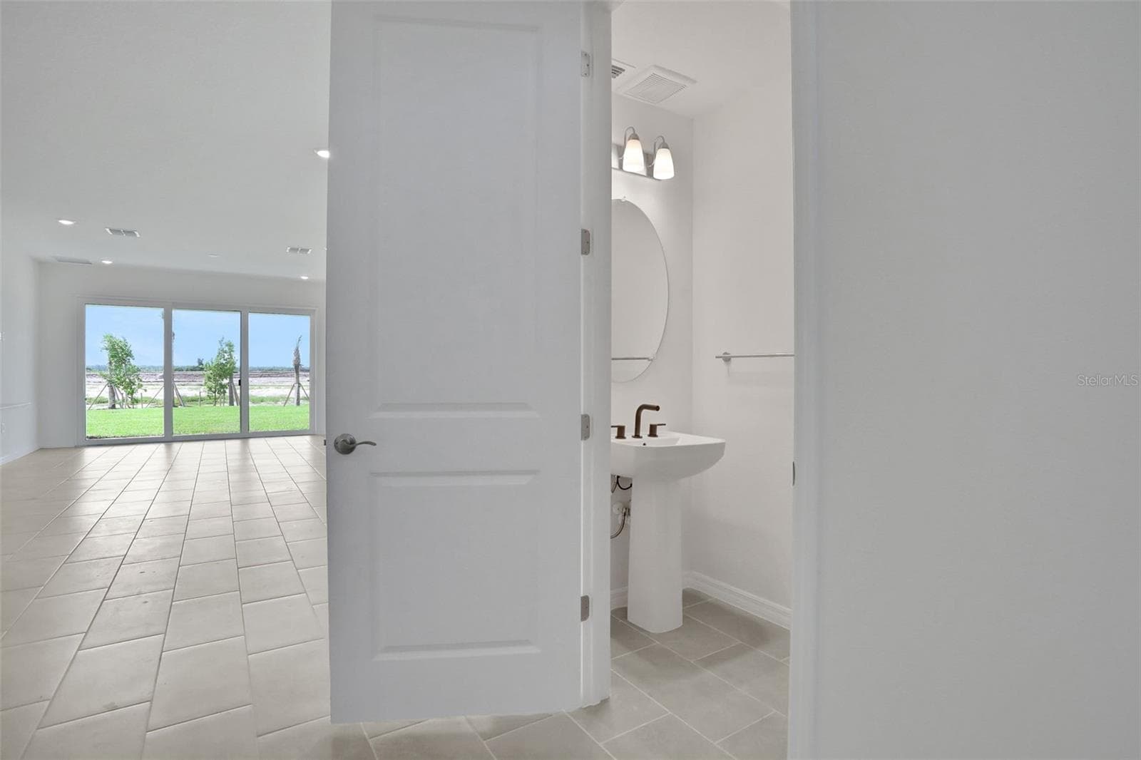 Single Family Residence at 13485 TURNLEAF BLVD, PUNTA GORDA, photo 3 of 28