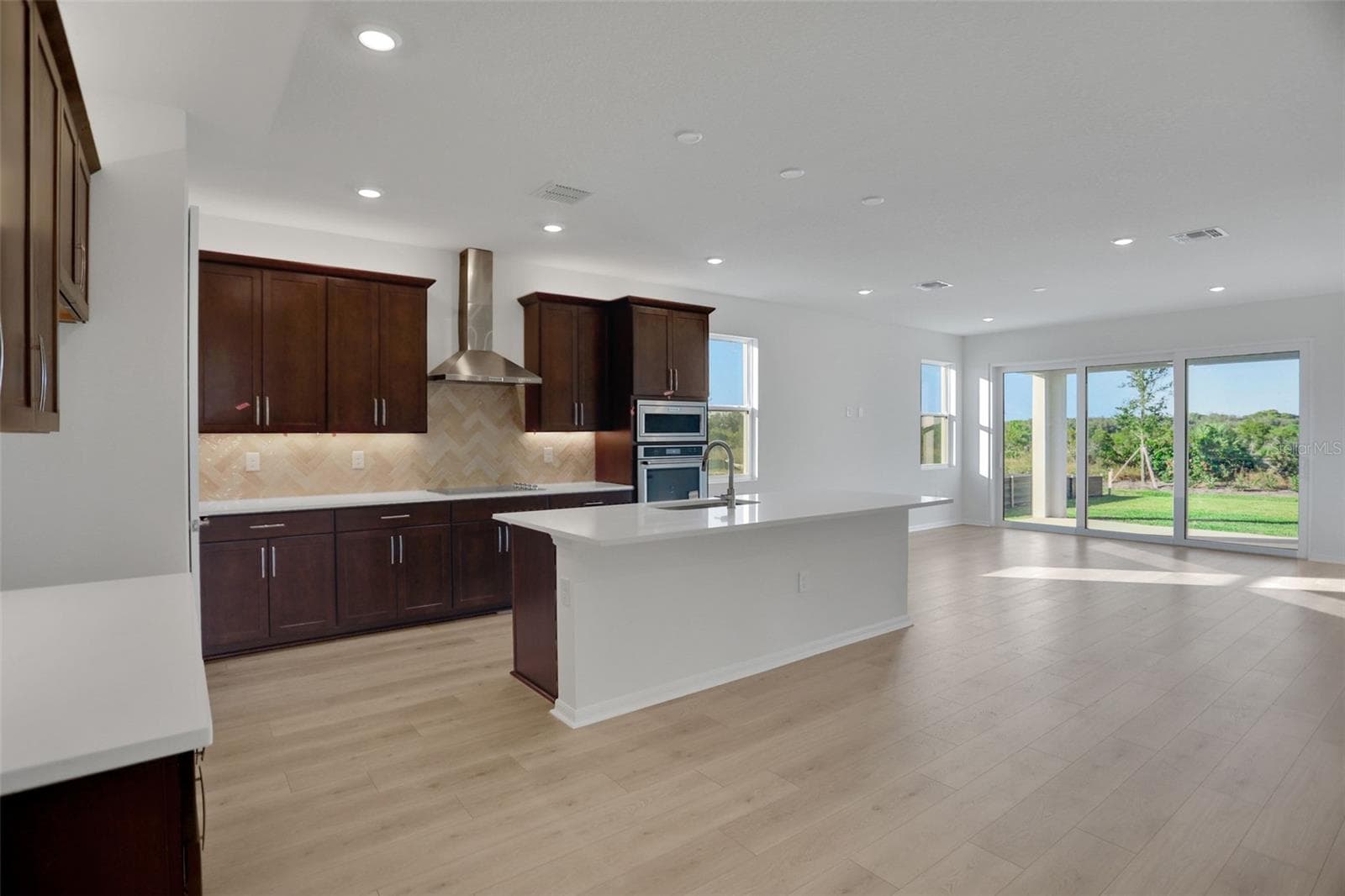 Single Family Residence at 13524 TURNLEAF BLVD, PUNTA GORDA, photo 2 of 41