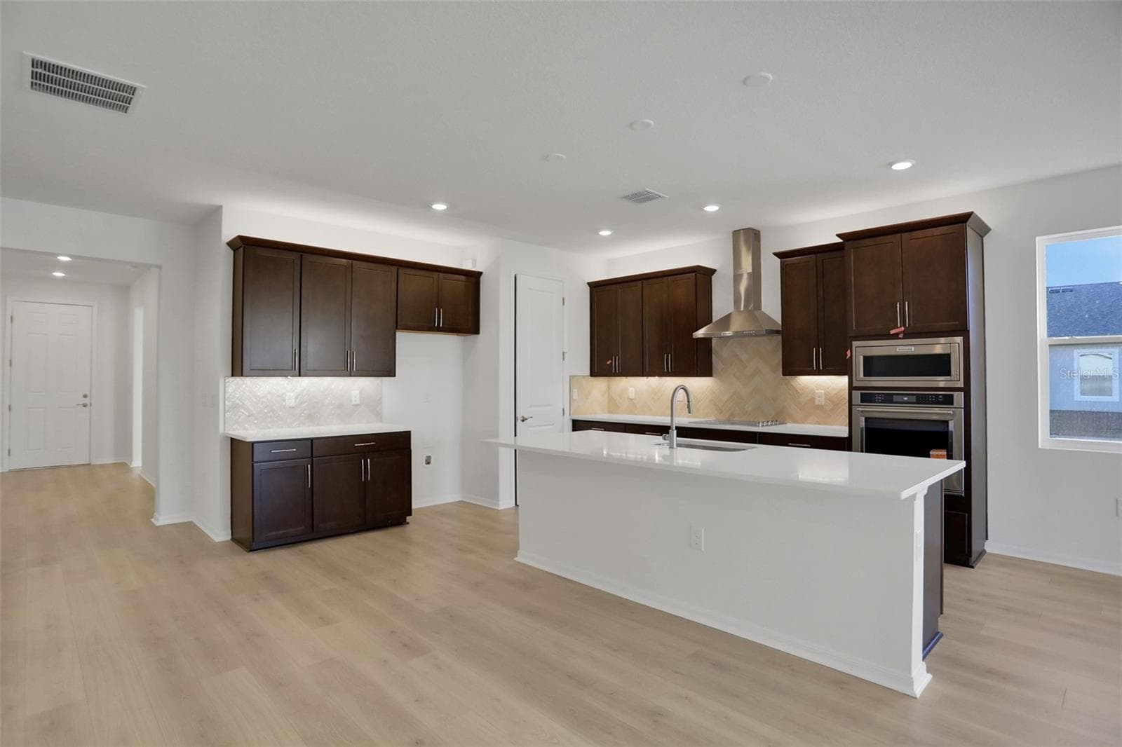 Single Family Residence at 13524 TURNLEAF BLVD, PUNTA GORDA, photo 3 of 41