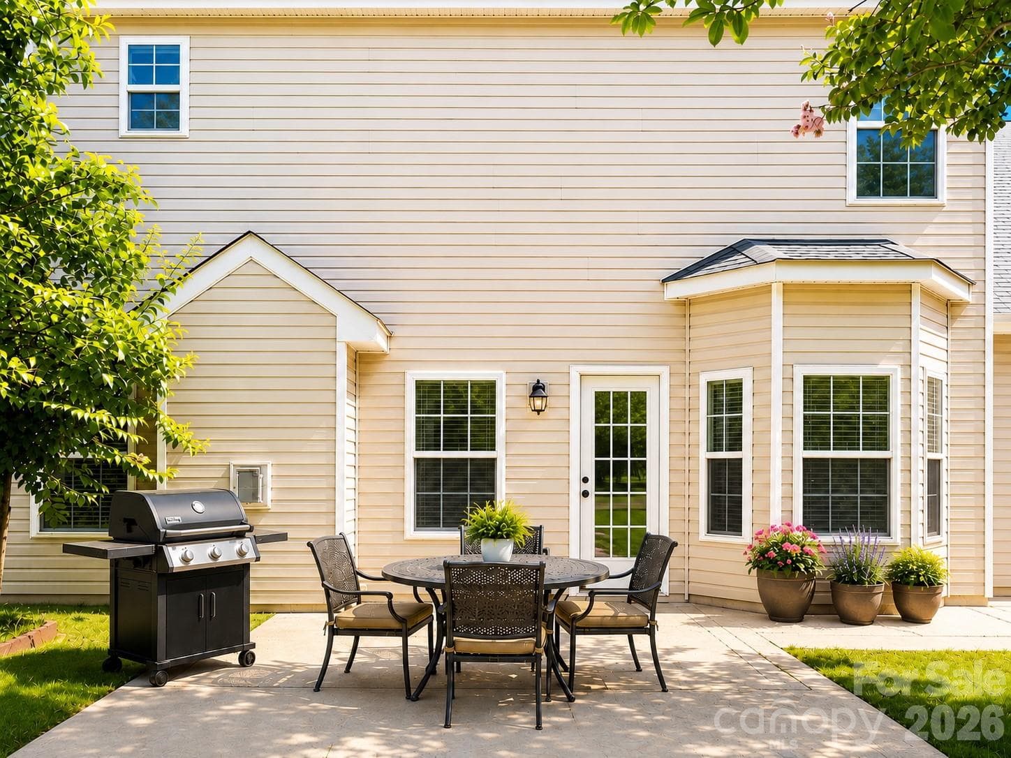 Back patio Virtual staging - 4857 Annelise Drive, Harrisburg