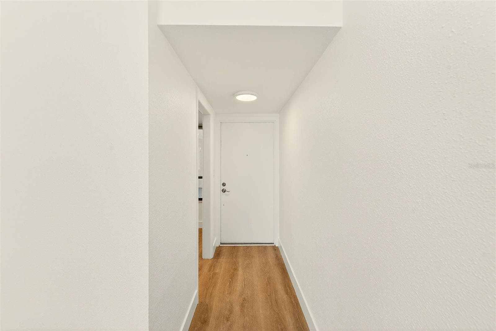 Entry - 16308 GULF BLVD #103, REDINGTON BEACH