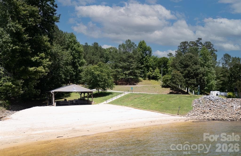 Community beach and picnic area - 179 Riverwalk Road, Stony Point