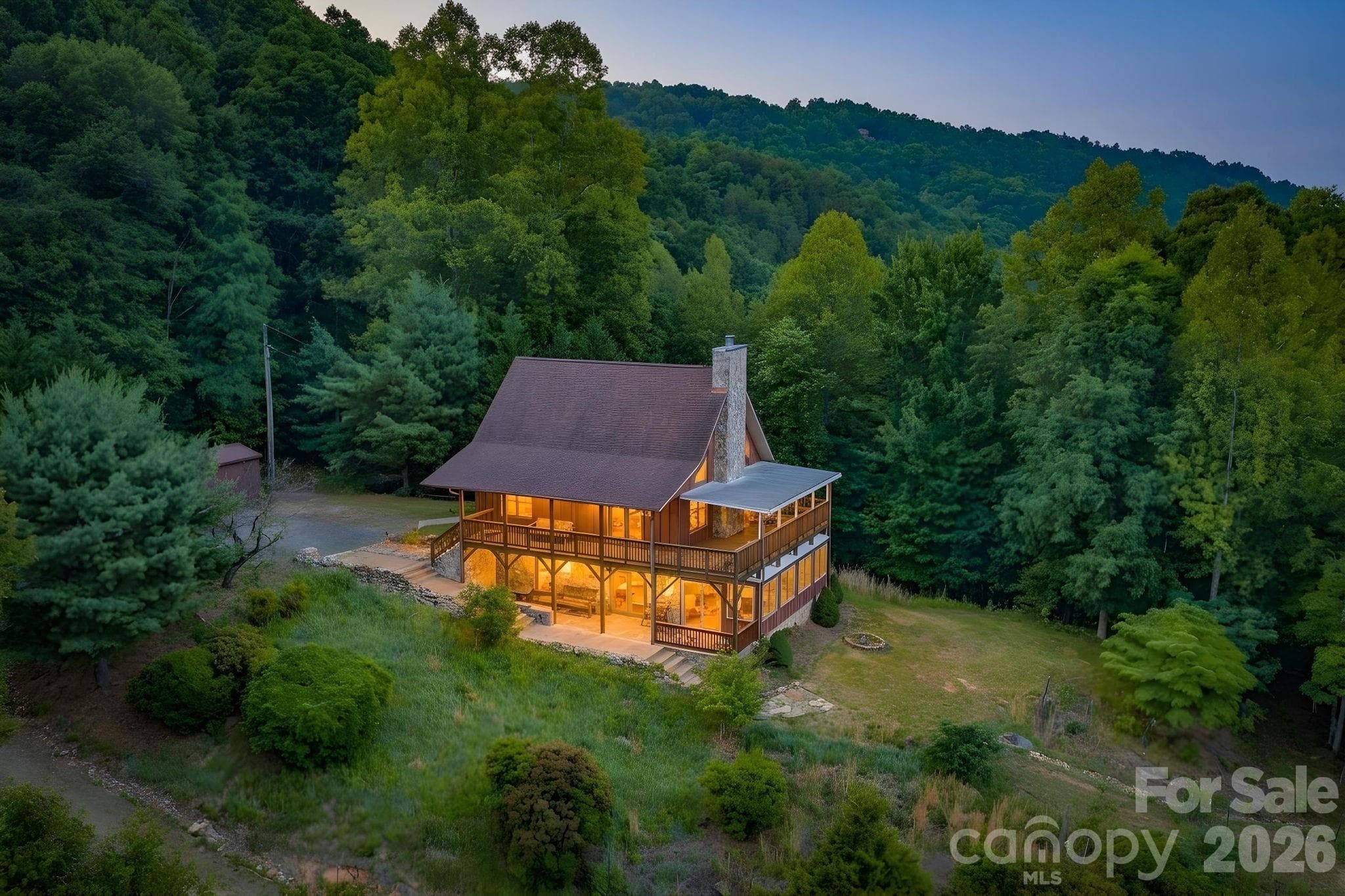 Cabin on 11+ acres - 605 Valley View Drive, Purlear